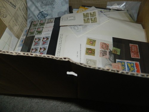 Collezione francobolli - collezione,